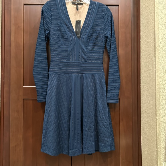 Ladies BCBG MAXAZRIA Midnight Blue Dress - Picture 1 of 12
